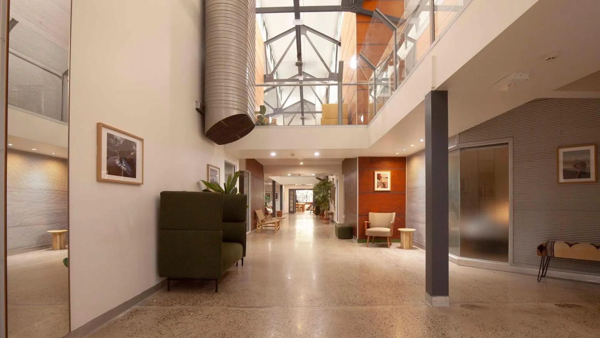 Little Drifter Cairns Hostel Australia